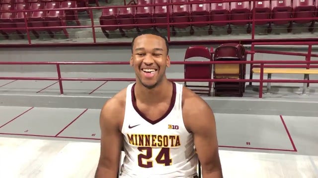 Gophers forward Eric Curry says his 'spirits are high' despite latest knee injury