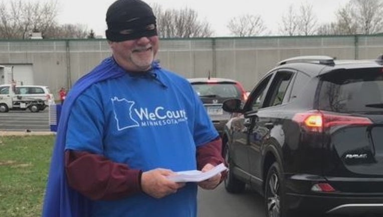 9 P - CENSUS MAN_00.00.31.00_1557454157222.png.jpg