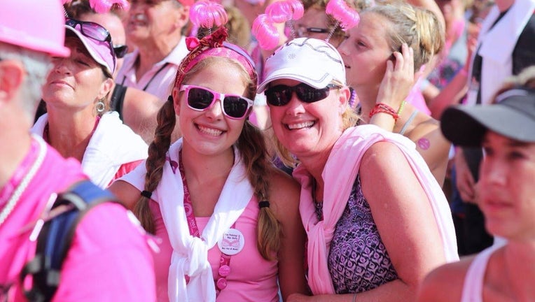 mother-daughter nurse duo