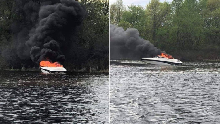 b32b8df6-WyomingBoatFire.jpg