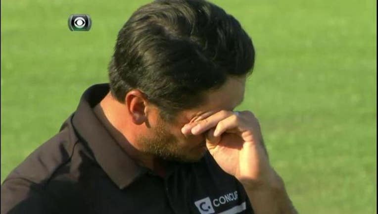 d4e9d3d7-crying_1439767760639.JPG