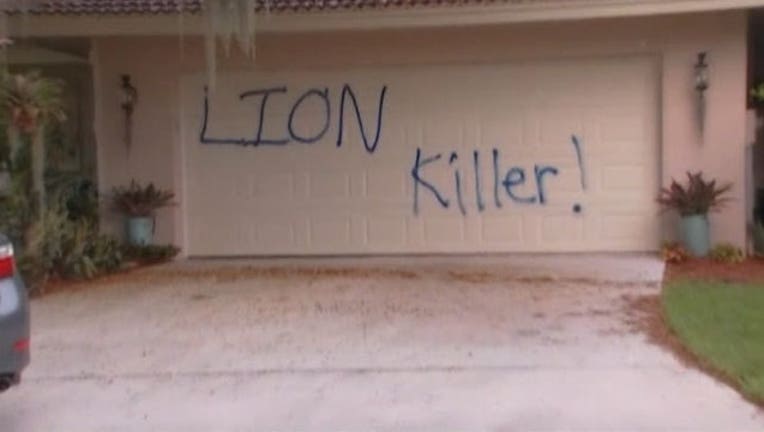 4f2fd6a6-Lion killer vandalism