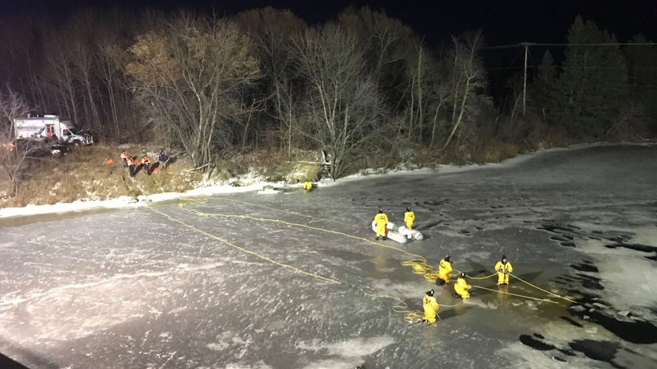 Man dies after falling through ice near Cloquet, Minn.