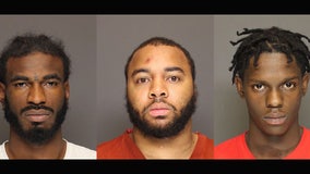 Charges: 3 men armed with sledgehammers rob Burnsville, Minnesota jewelry store