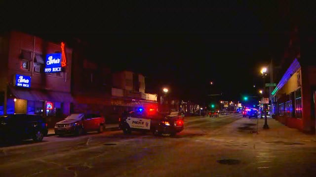 St. Paul Police investigating homicide after man found dead in car on Wayzata St.