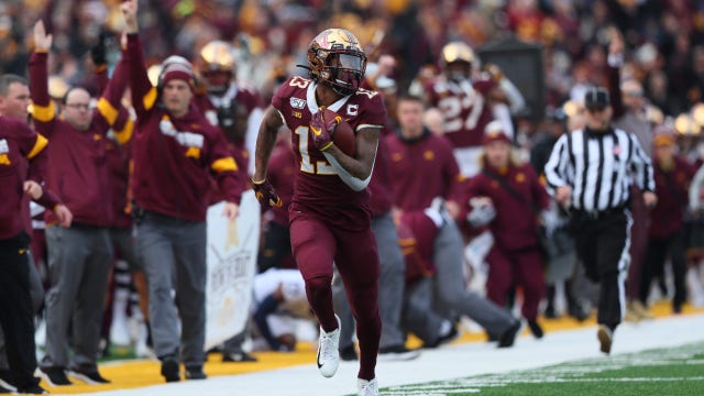Field rush: Gophers hold off Penn State 31-26, improve to 9-0 as fans storm field at TCF Bank Stadium