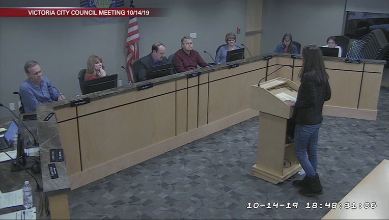 School board elections in Eastern Carver County and Minnetonka face
