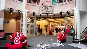 Santa-clad Greenpeace protesters at Minneapolis Target ask store to ditch single-use plastics