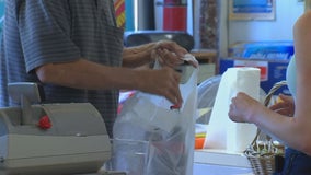 Minneapolis to start enforcing 5-cent bag fee again