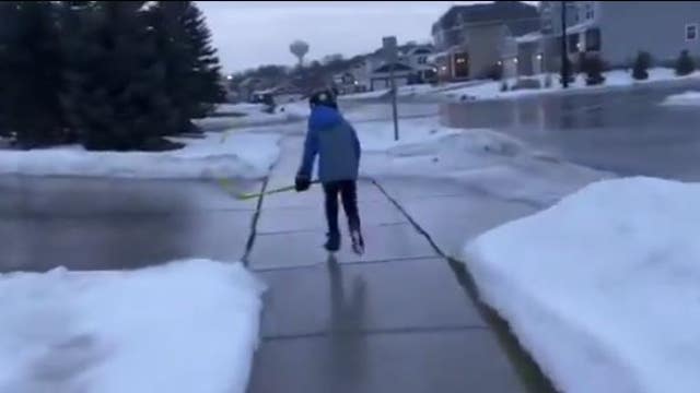Minnesota ice skaters embrace slippery conditions