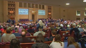 'No Hate, No Fear': Gov. Walz joins solidarity event for Minnesota's Jewish community