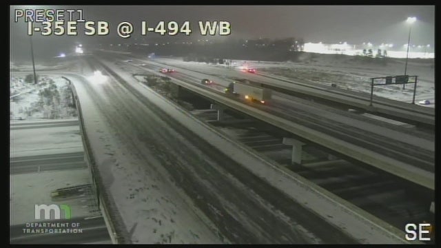 Coating of snow creates slippery travel in Twin Cities, southern Minnesota