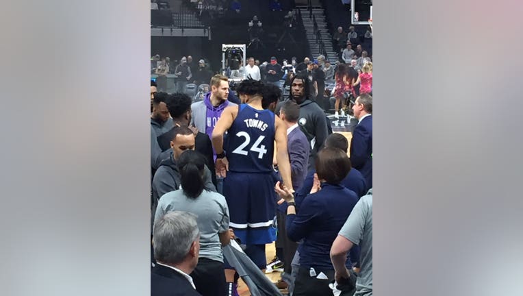 KAT wears number 24 jersey, addresses emotional Target Center crowd to  honor Kobe Bryant