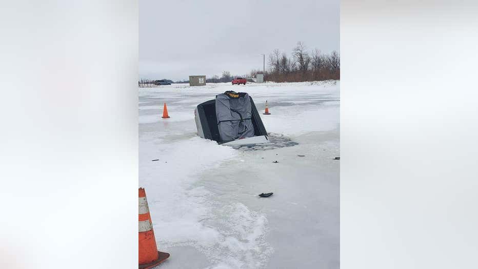 pickup truck submerged in Lake Hanska in Minnesota
