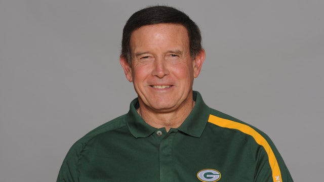 Vikings hire ex-Packers defensive coordinator Dom Capers