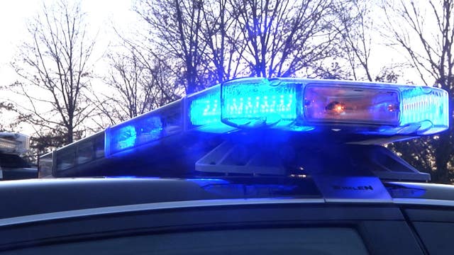 Police: Designated driver arrested for drunk driving after crash in Medina, Minn.