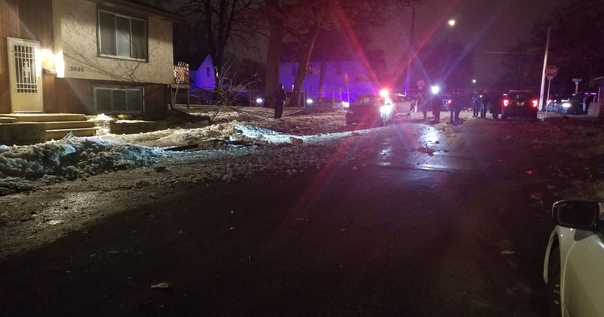 Police chase involving stolen vehicle ends in crash in Minneapolis ...