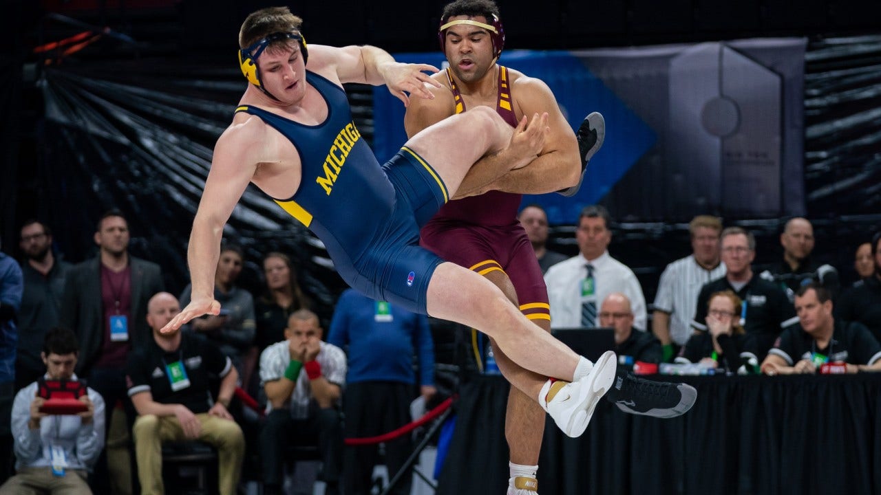 Gophers heavyweight Gable Steveson wins Big Ten title, NCAAs next | FOX
