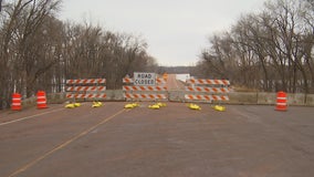 Flooding on Minnesota River closes highway near Jordan