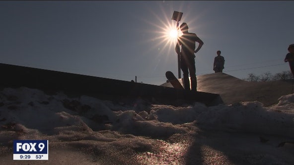 Skaters enjoy some spring sunshine during March heat wave