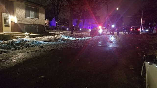 Police chase involving stolen vehicle ends in crash in Minneapolis