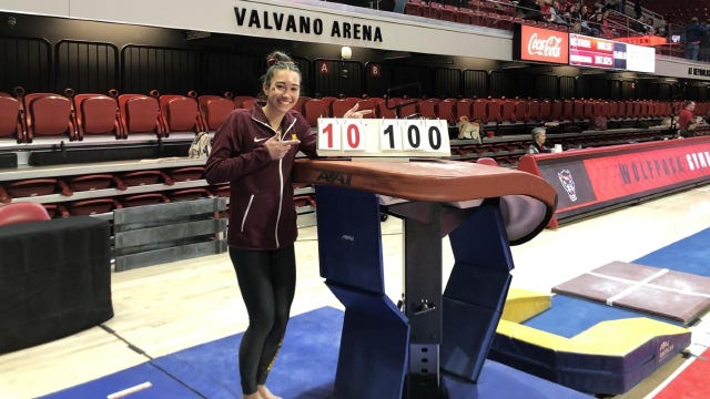'Honestly it didn't feel real': Gophers celebrate Ona Loper's Perfect 10 before hosting Oklahoma