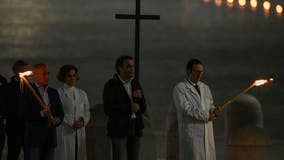 Doctors, nurses in Good Friday procession at Vatican