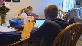 Some schools still struggling as Minnesota students move to online learning