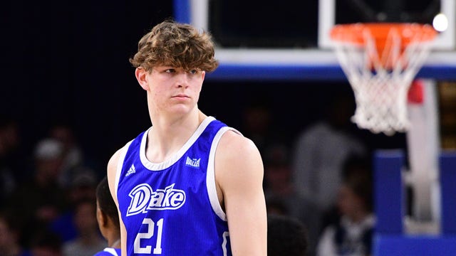 Drake transfer Liam Robbins commits to Richard Pitino, Gophers