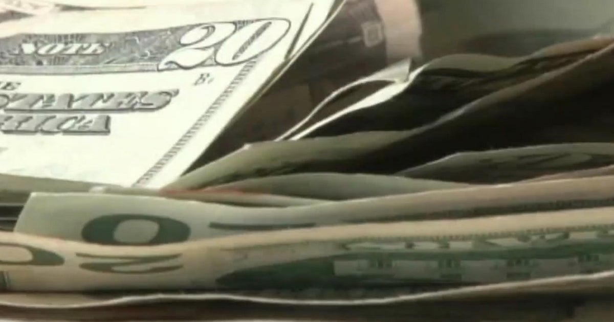 U.S. Bank teller accused of stealing nearly $41K, fleeing to Bahamas: Charges