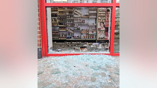 Looters hit Uptown businesses as violent protests spread throughout south Minneapolis overnight