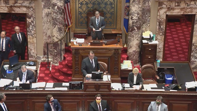 Minnesota governor, lawmakers point fingers after session fizzles