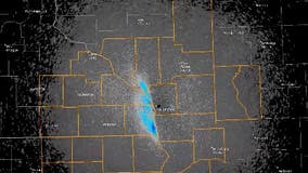 Insect hatch over Mississippi River near La Crosse, Wisconsin picked up on radar