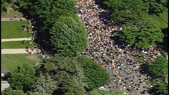 Thousands gather peacefully outside Governor's mansion, State Capitol in St. Paul Monday