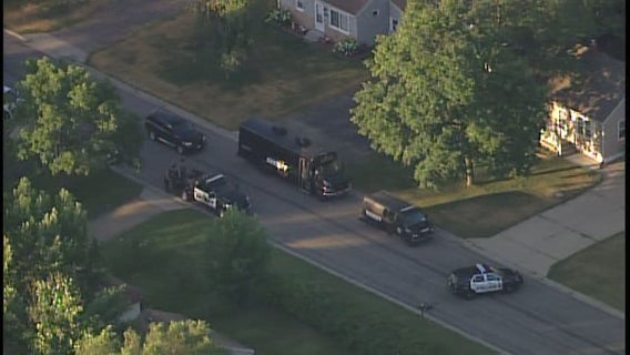 Man arrested after dry firing rifle during dispute with neighbor, hours-long standoff in Spring Lake Park