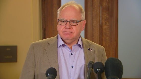 Walz refutes police union claim he ordered Third Precinct abandoned in riots