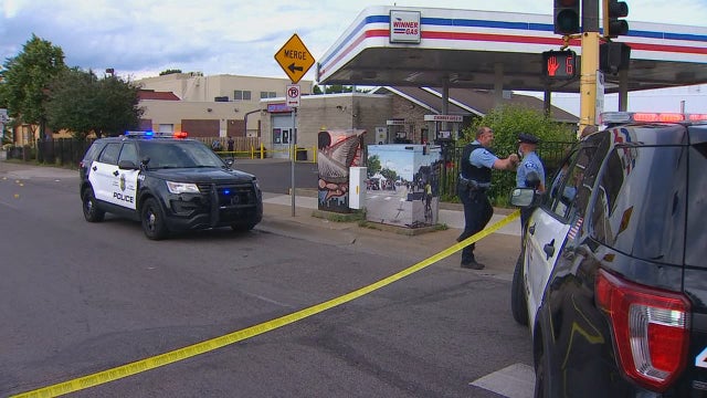 4 injured in shooting on West Broadway in north Minneapolis