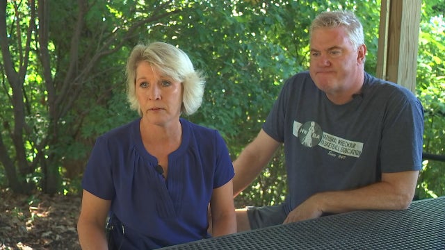 Bloomington, Minn. couple donates blood plasma to aid researchers after beating COVID-19