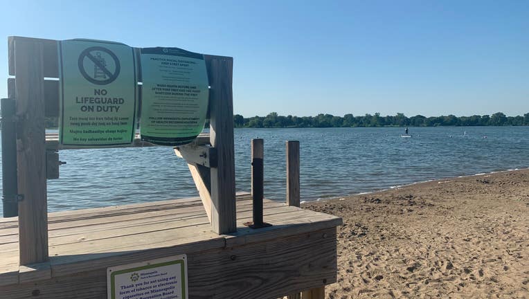 lake nokomis main beach