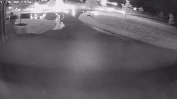 Police ask for public's help locating juveniles who blew up mailbox in Medina, Minnesota