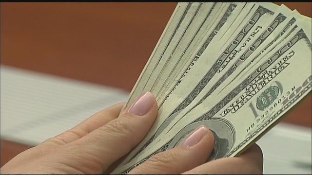 Debate continues over new stimulus package as unemployment benefits set to expire