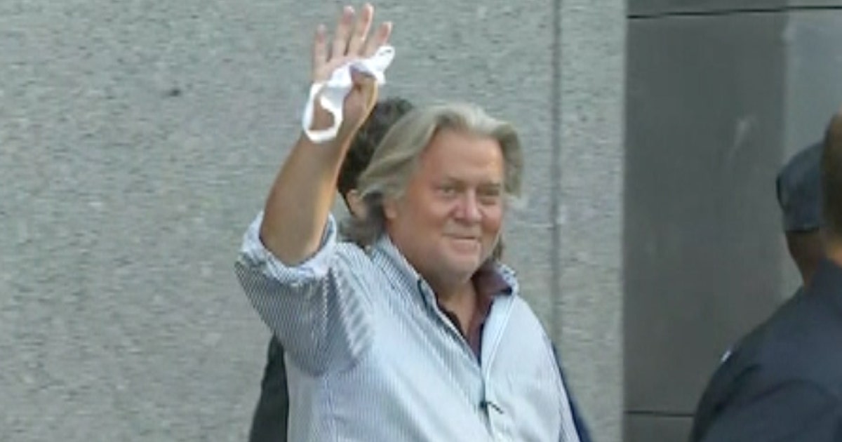 Steve Bannon's trial on border wall scam charges set for May 2021 | FOX ...