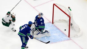 Spurgeon scores twice, Stalock records shutout as Wild get 3-0 Game 1 win over Canucks in Edmonton