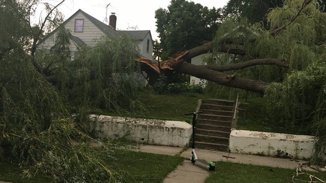 Minnesotans wake up to damage, power outages after Friday night storm