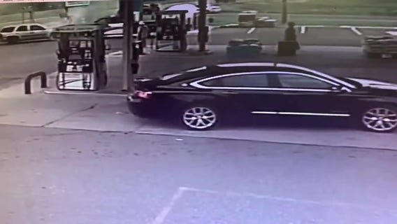 Wyoming, Minnesota police officer plays 'bumper cars' to keep flaming SUV away from propane tank