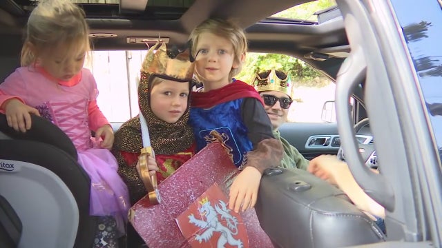 After COVID-19 cancellation, Minnesota Renaissance Festival hosts drive-thru events