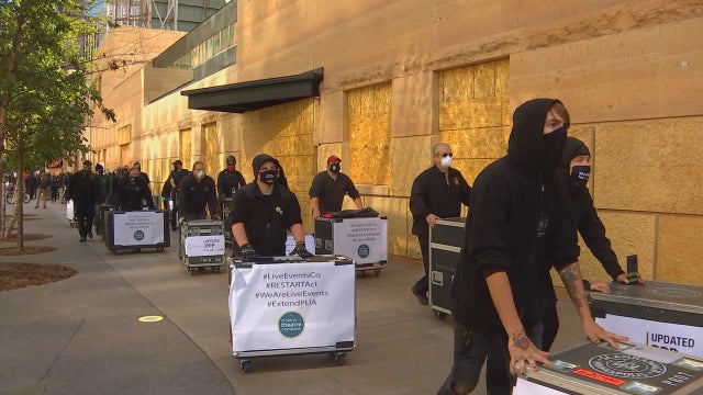 Live event workers march in Minneapolis, call for financial help amid pandemic