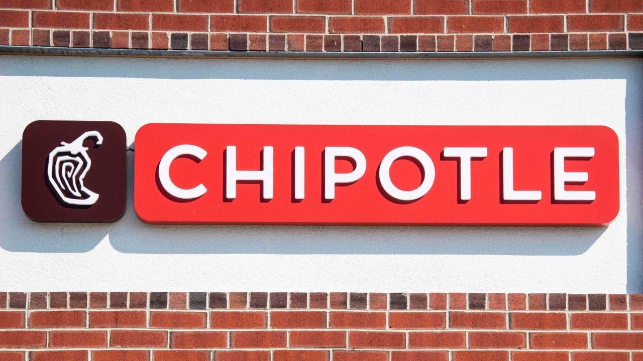 Chipotle Now Charges Extra For Tortilla On The Side