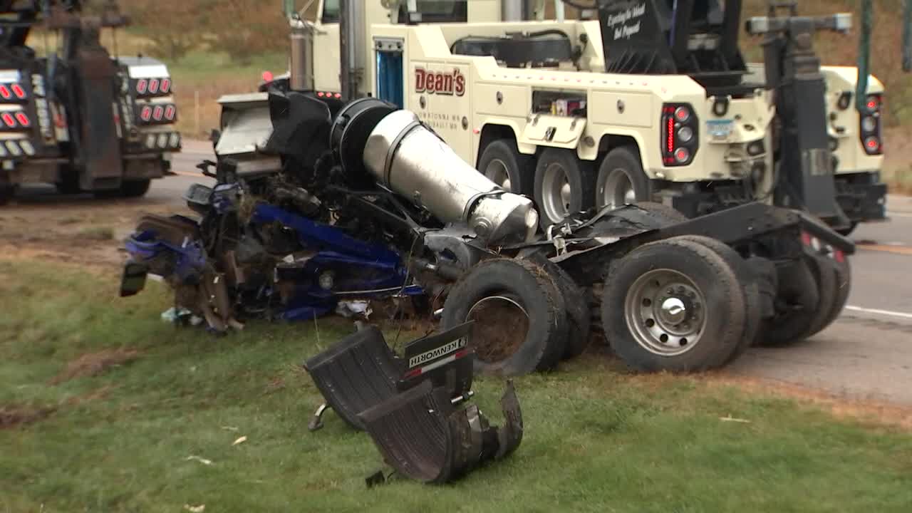 Two dead after semi, car crash on Highway 19 near Northfield