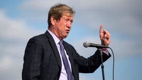 Minnesota Republican U.S. Senate candidate Jason Lewis to quarantine again